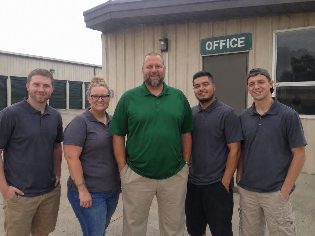 Pest control professionals in Normal, IL
